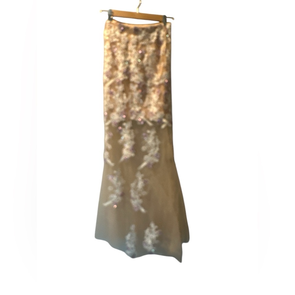 Morilee Madeline Gardner Lace Sequin Detailed Long Maxi ~ Size 2 - Picture 2 of 8